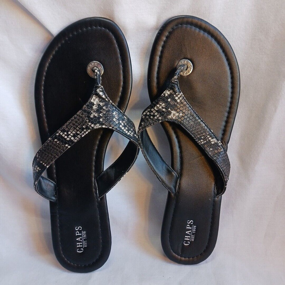 Chaps Women's Black Lizard Look Thong Sandals Size 9.5
